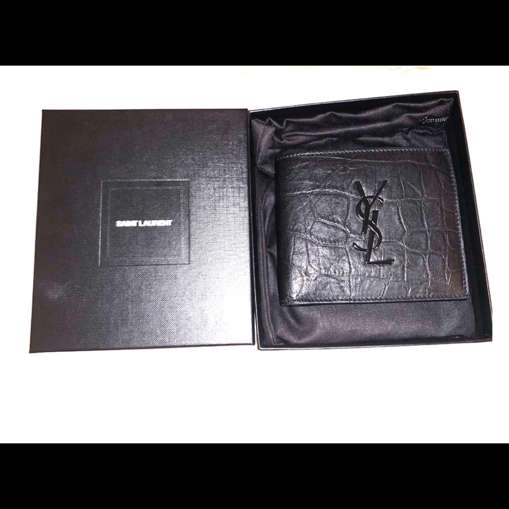 Saint Laurent East/West Wallet